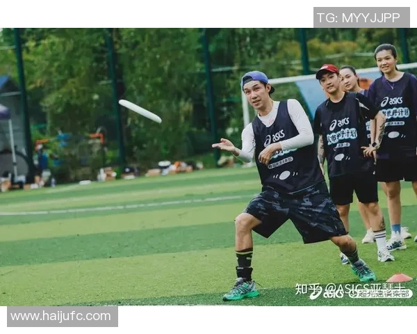 飞盘运动新风潮南京飞盘队技术解析与训练心得分享