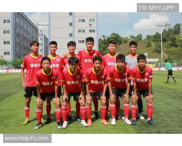 深圳篮球队的默契配合展现出色团队精神与战术执行力 深圳篮球队的默契配合展现出色团队精神与战术执行力